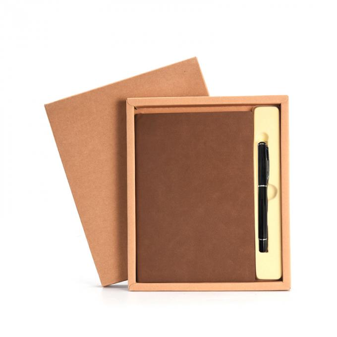 O diário portátil do plutônio do presente do negócio gravou o caderno A5 com grupo da pena